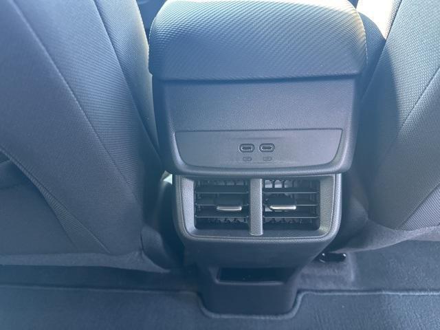 new 2025 Chevrolet Equinox car, priced at $28,995