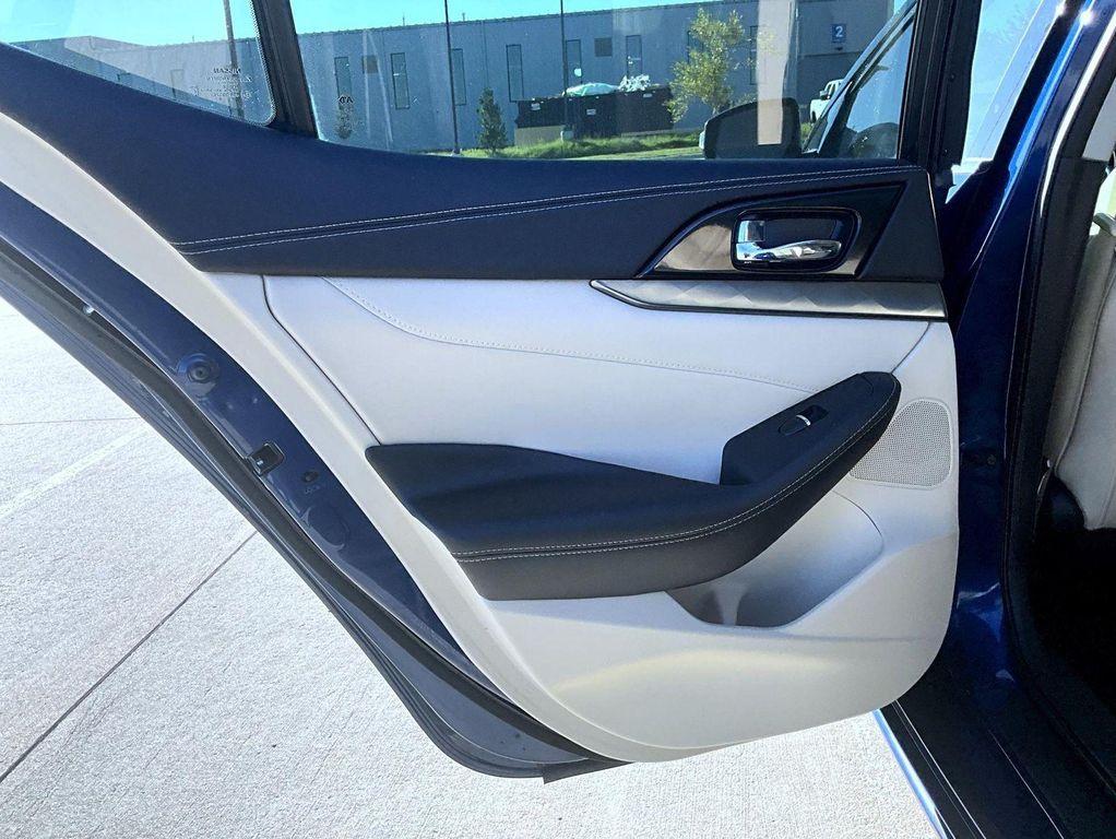 used 2019 Nissan Maxima car, priced at $19,674