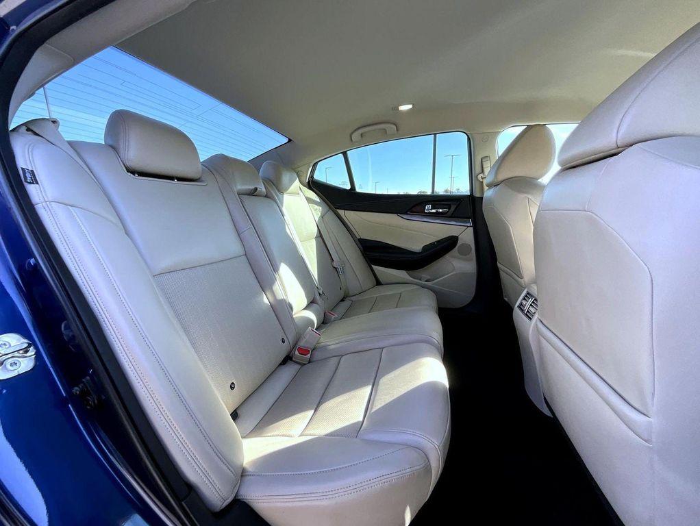 used 2019 Nissan Maxima car, priced at $19,674