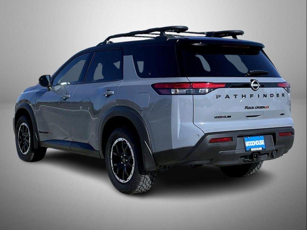 new 2025 Nissan Pathfinder car, priced at $40,283