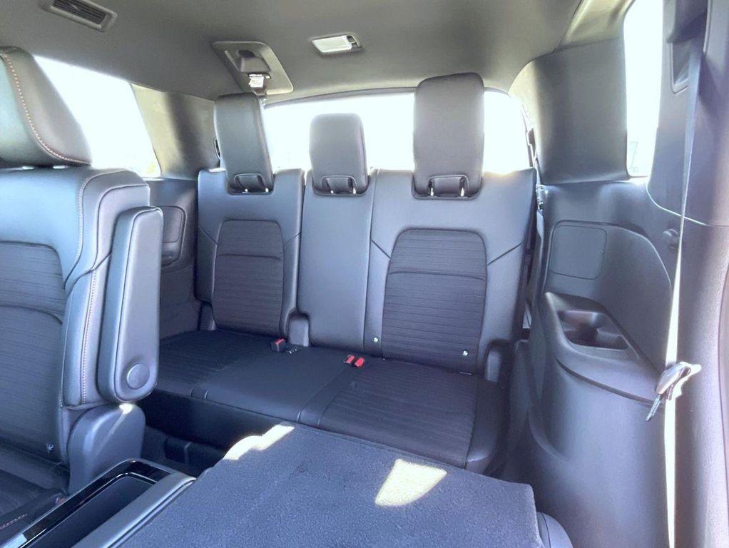 new 2025 Nissan Pathfinder car, priced at $40,283