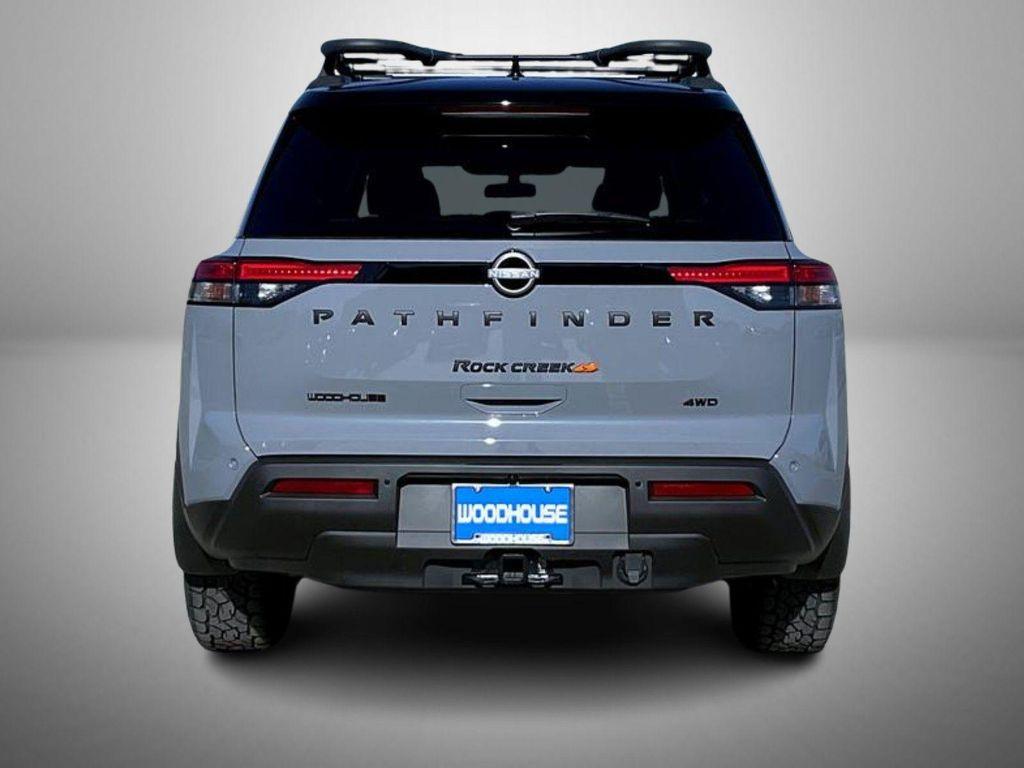 new 2025 Nissan Pathfinder car, priced at $40,283
