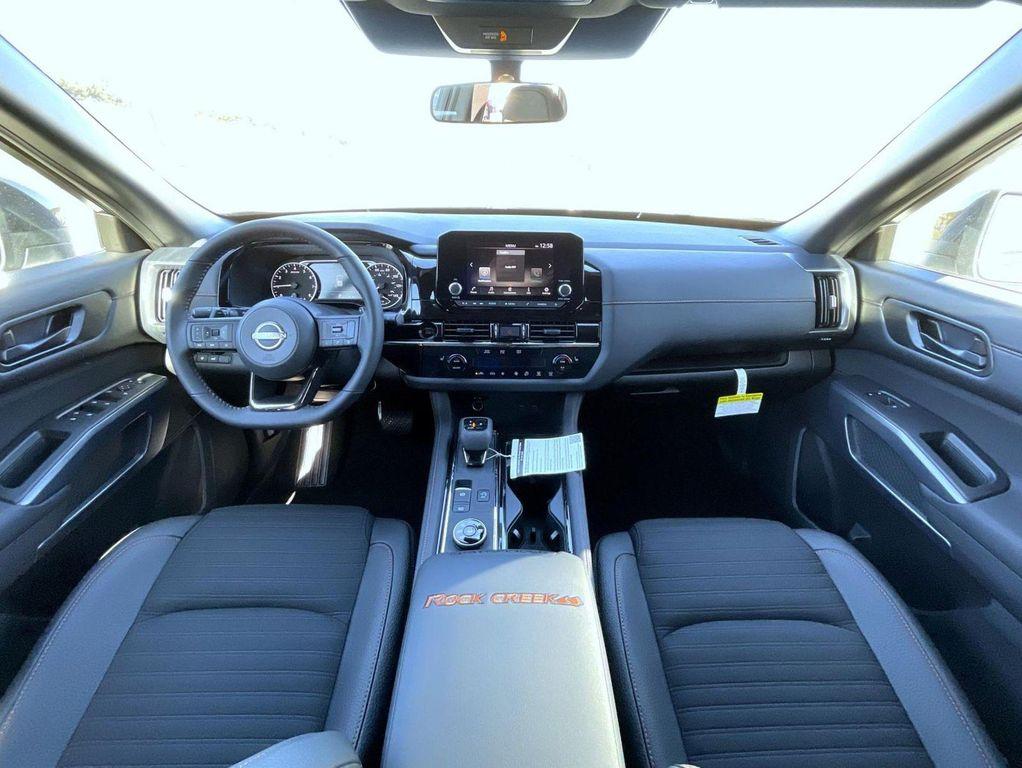 new 2025 Nissan Pathfinder car, priced at $40,283