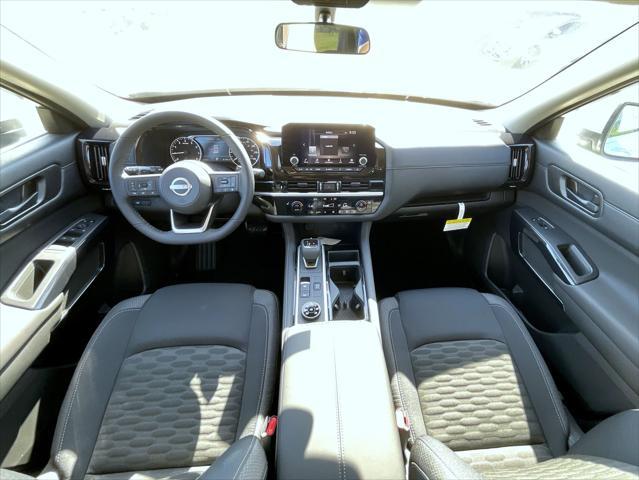 new 2025 Nissan Pathfinder car, priced at $41,399