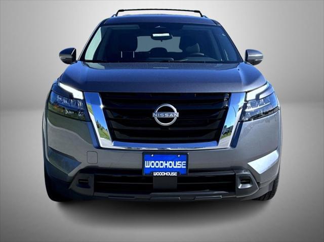 new 2025 Nissan Pathfinder car, priced at $40,658