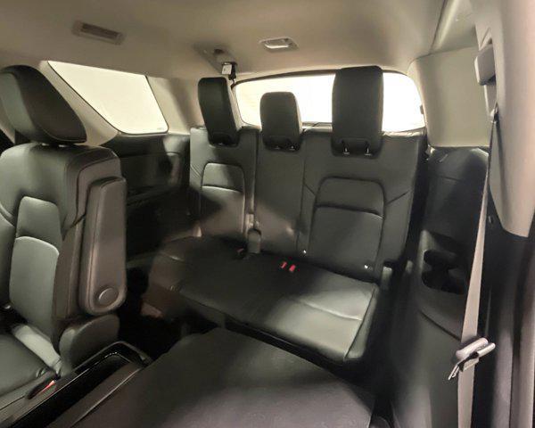 new 2024 Nissan Pathfinder car, priced at $50,530