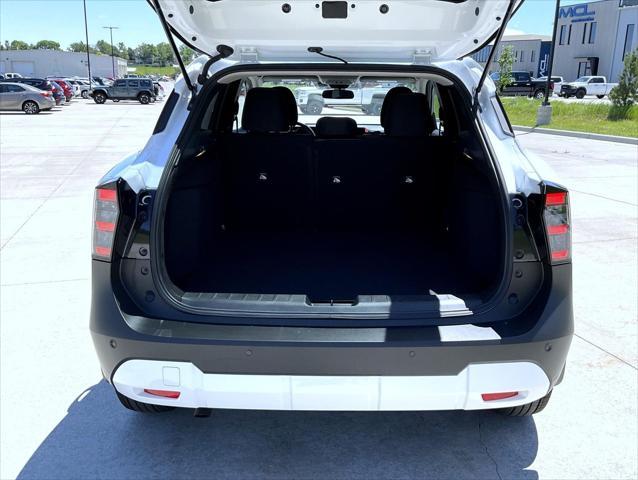 new 2025 Nissan Kicks car, priced at $27,679
