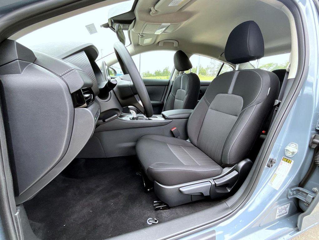 new 2025 Nissan Sentra car, priced at $22,455