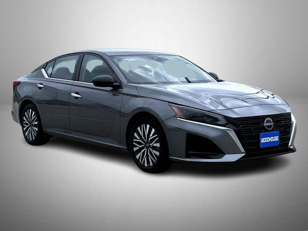 used 2024 Nissan Altima car, priced at $22,993