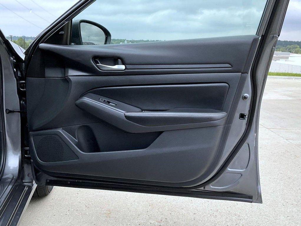 used 2024 Nissan Altima car, priced at $22,993