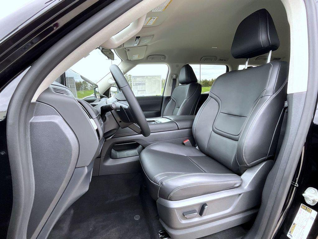 new 2025 Nissan Armada car, priced at $56,149