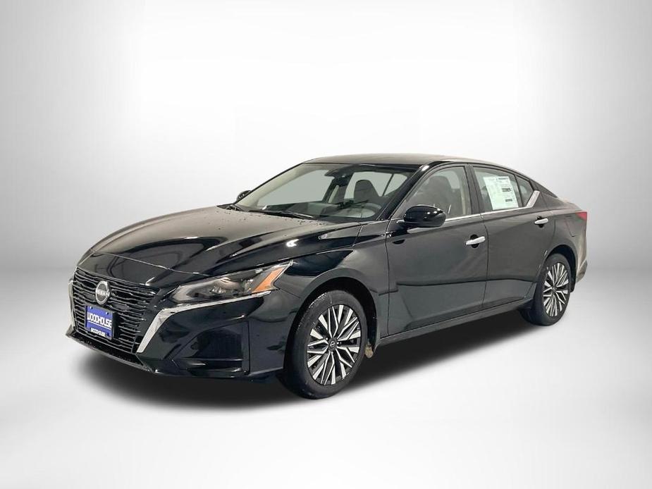 new 2024 Nissan Altima car, priced at $30,500