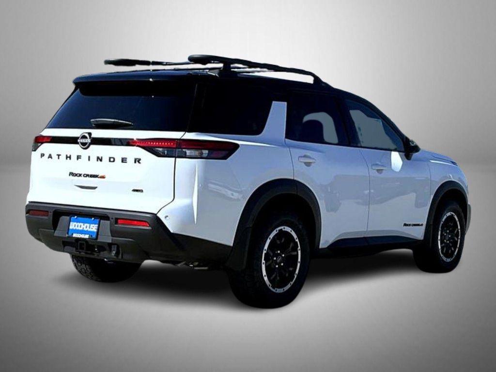 new 2025 Nissan Pathfinder car, priced at $40,283