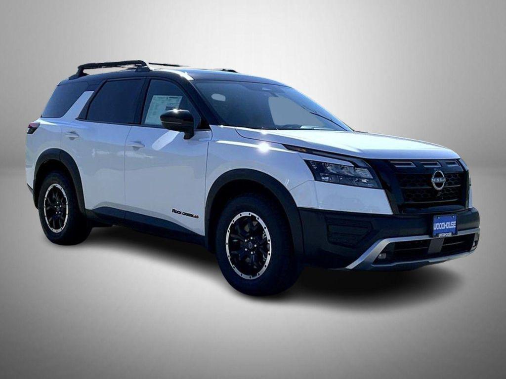 new 2025 Nissan Pathfinder car, priced at $40,283