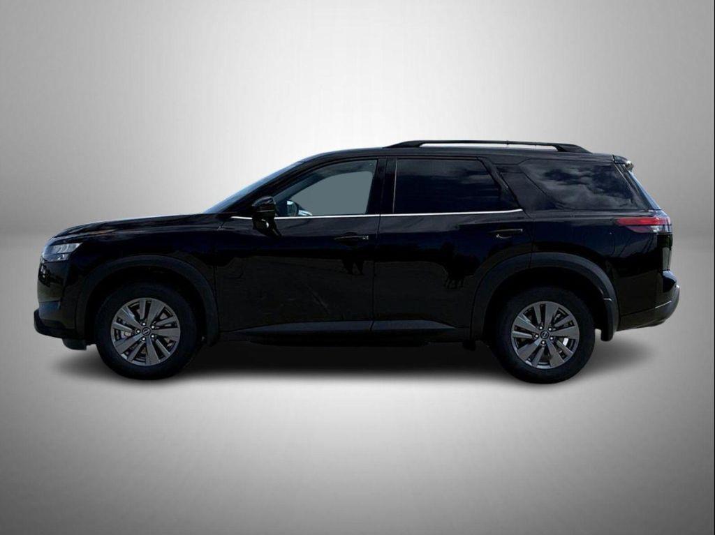new 2025 Nissan Pathfinder car, priced at $36,772