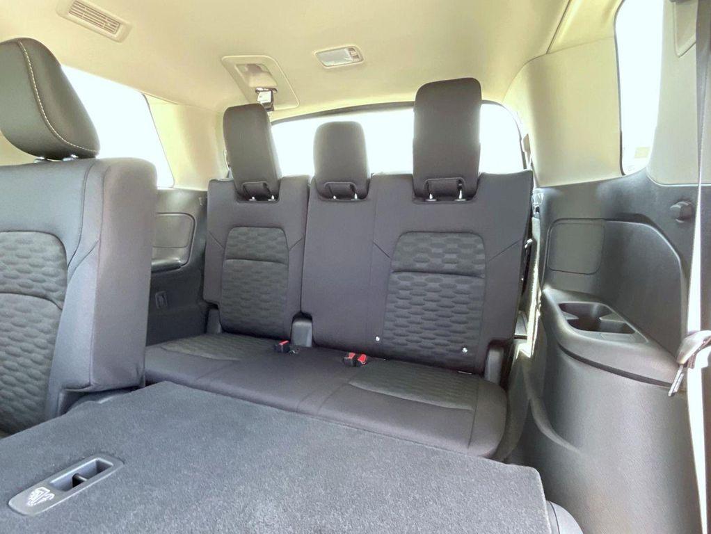 new 2025 Nissan Pathfinder car, priced at $36,772