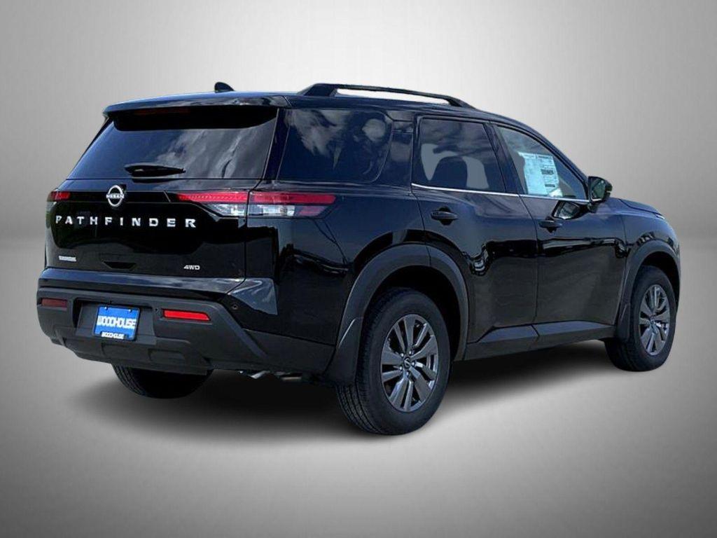 new 2025 Nissan Pathfinder car, priced at $36,772
