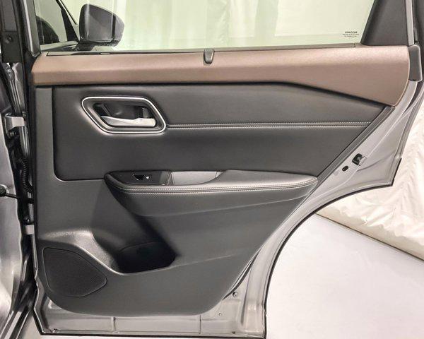 used 2021 Nissan Rogue car, priced at $21,136
