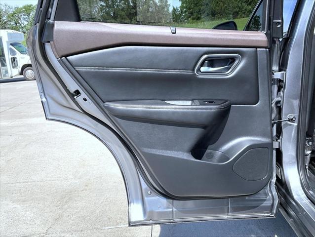 used 2021 Nissan Rogue car, priced at $21,136