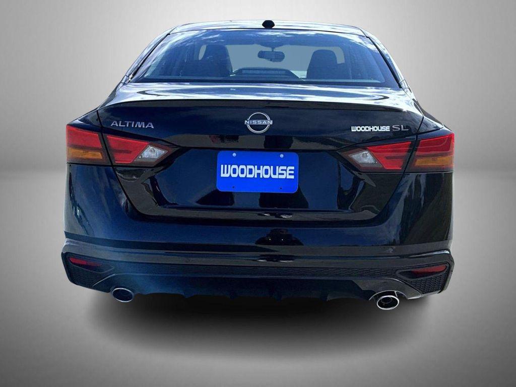 new 2025 Nissan Altima car, priced at $33,197