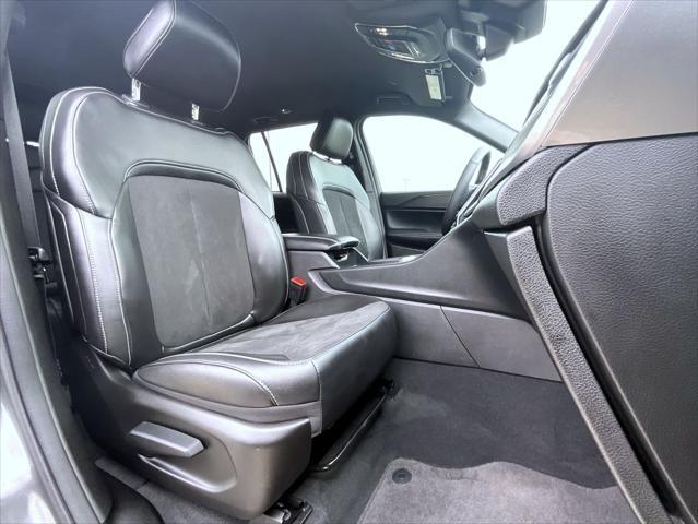 used 2024 Jeep Grand Cherokee car, priced at $39,303