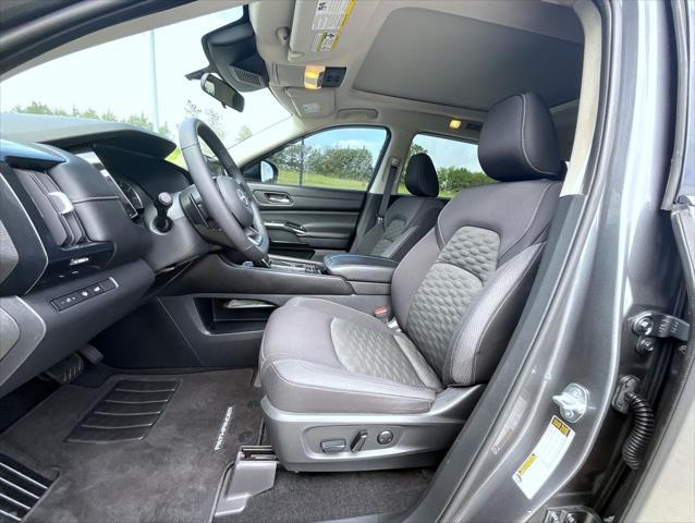 used 2022 Nissan Pathfinder car, priced at $29,785
