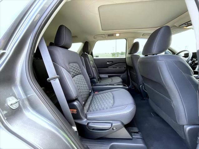 used 2022 Nissan Pathfinder car, priced at $29,785