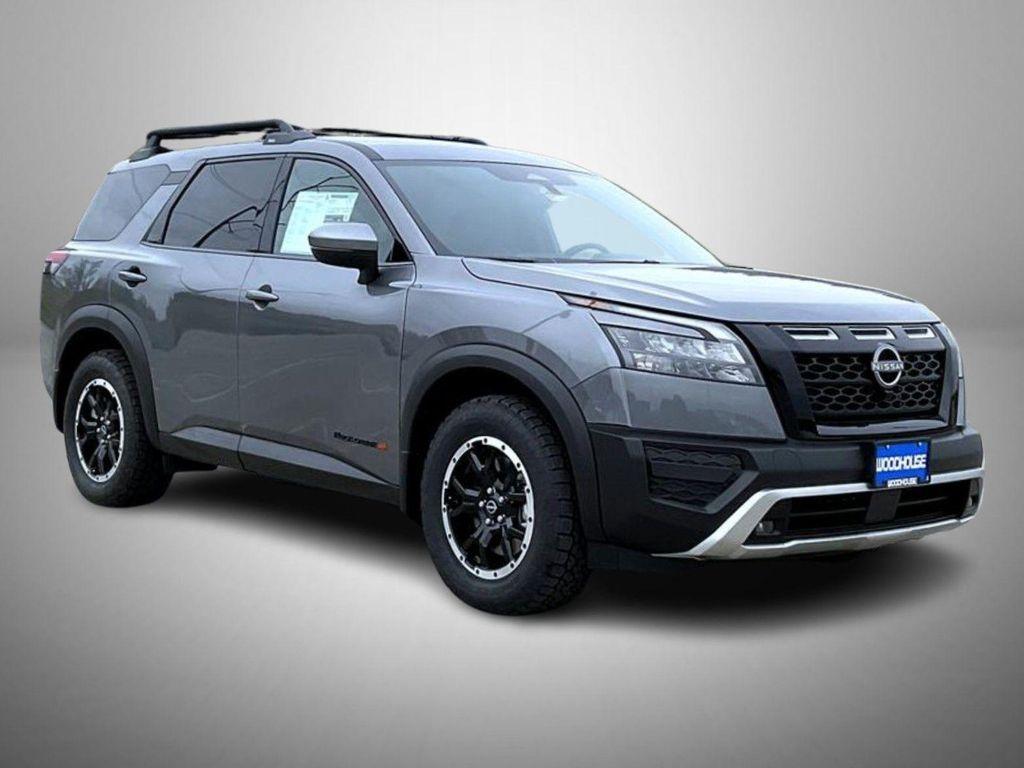 new 2025 Nissan Pathfinder car, priced at $39,381