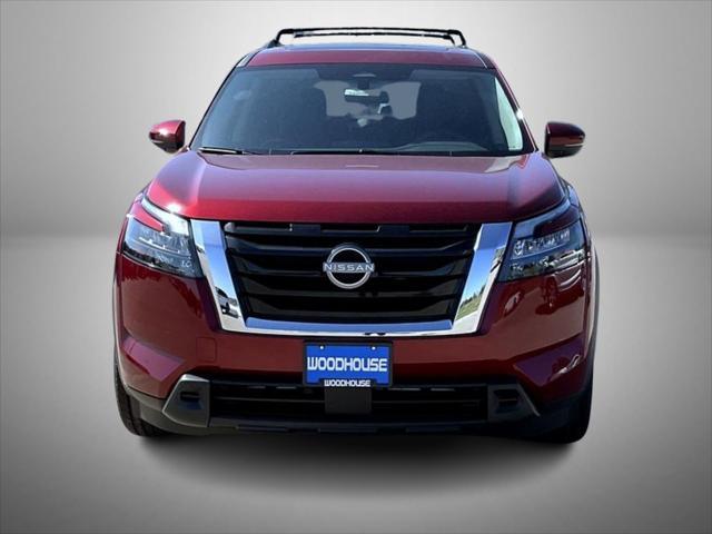 new 2025 Nissan Pathfinder car, priced at $45,919