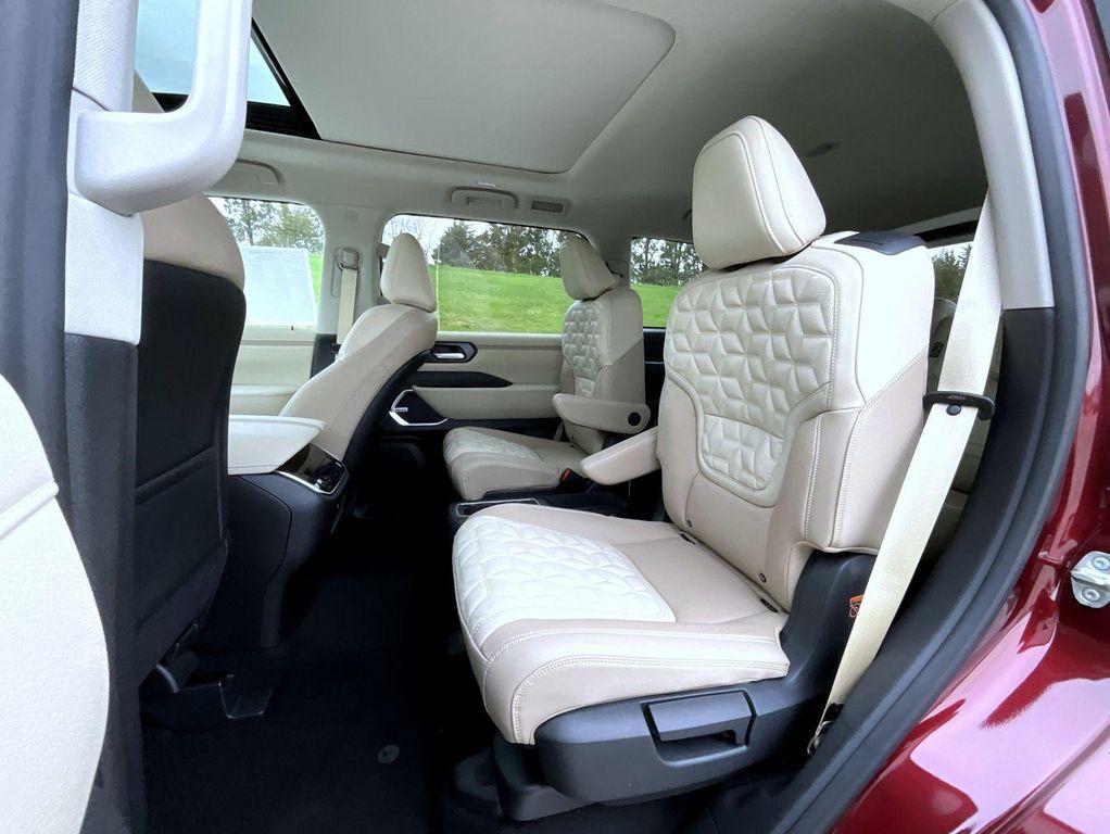 new 2025 Nissan Armada car, priced at $74,866
