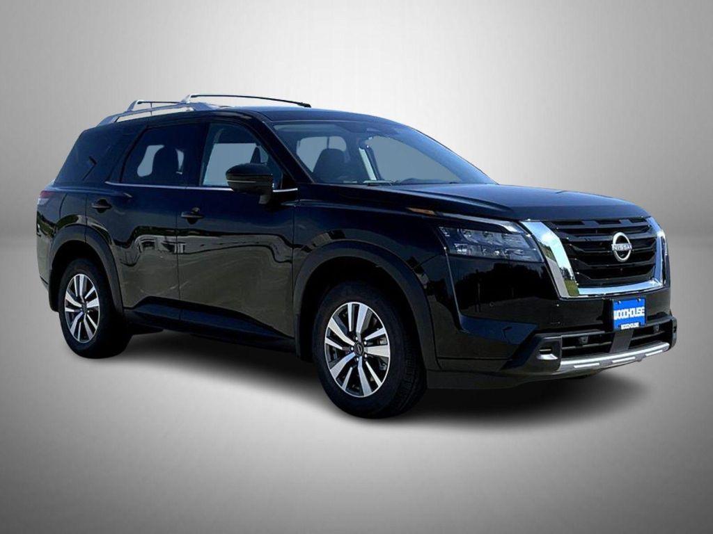 new 2025 Nissan Pathfinder car, priced at $41,209