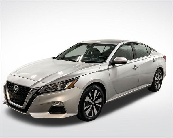 used 2022 Nissan Altima car, priced at $19,633