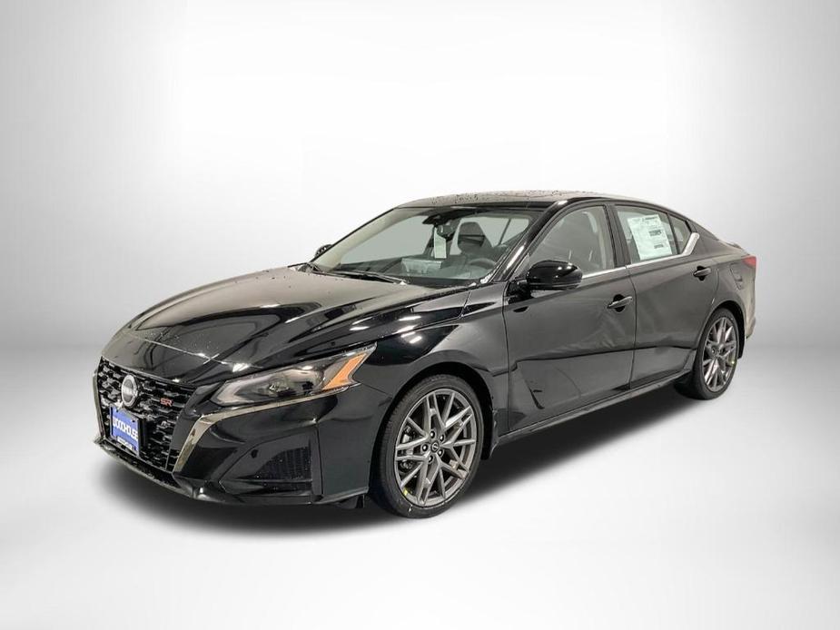 new 2024 Nissan Altima car, priced at $37,385