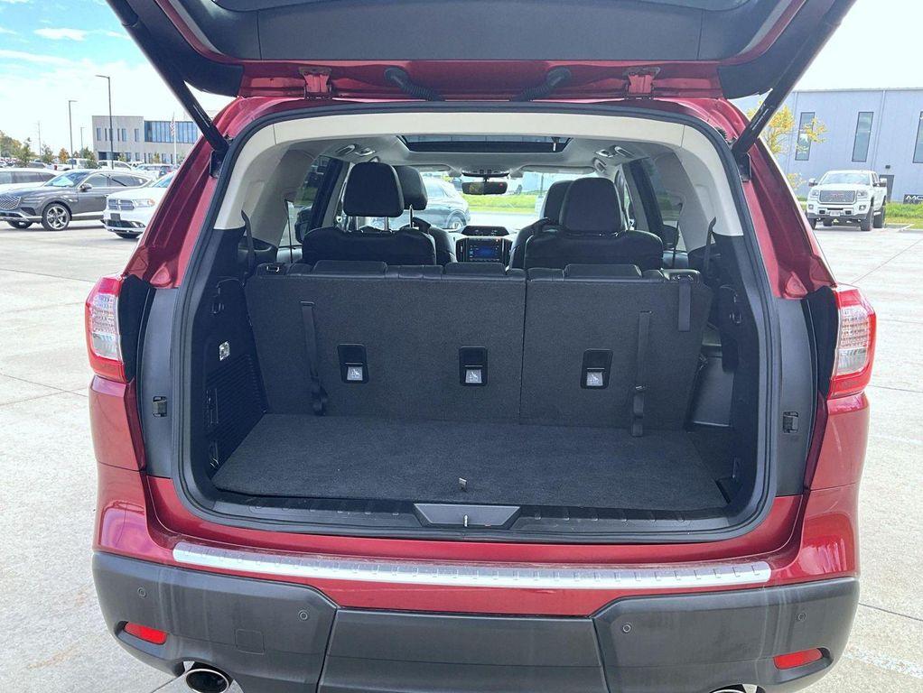 used 2019 Subaru Ascent car, priced at $23,682