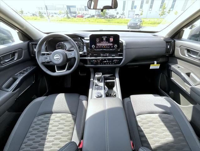 new 2025 Nissan Pathfinder car, priced at $42,361