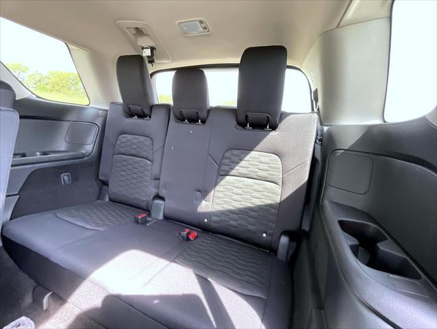 new 2025 Nissan Pathfinder car, priced at $42,361