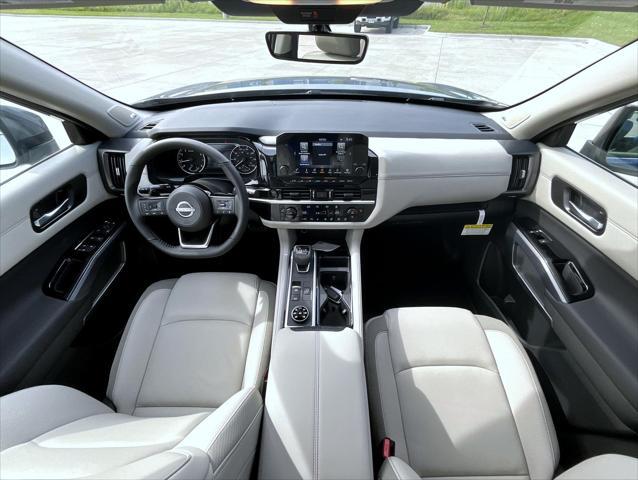 new 2025 Nissan Pathfinder car, priced at $45,937