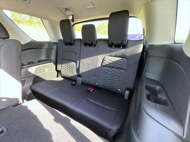 new 2025 Nissan Pathfinder car, priced at $37,392