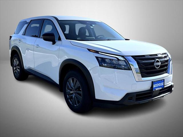 new 2025 Nissan Pathfinder car, priced at $37,392