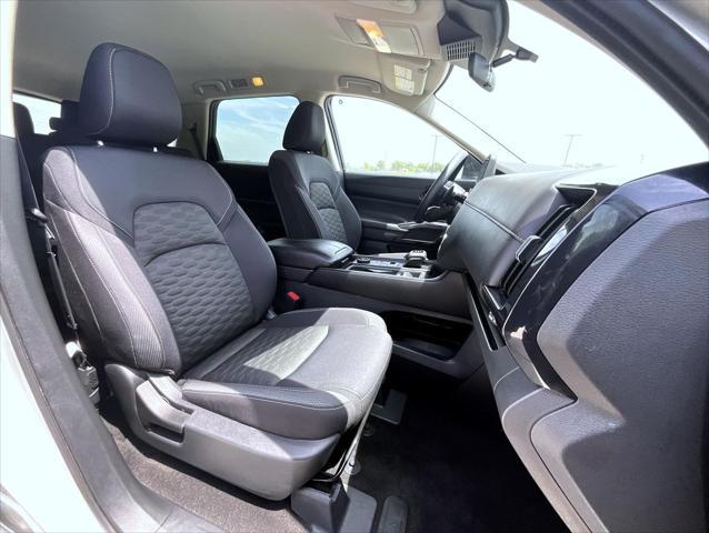 used 2023 Nissan Pathfinder car, priced at $30,986