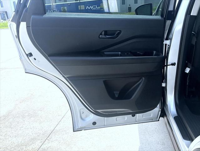 used 2023 Nissan Pathfinder car, priced at $30,986