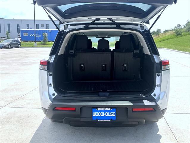 used 2023 Nissan Pathfinder car, priced at $30,986