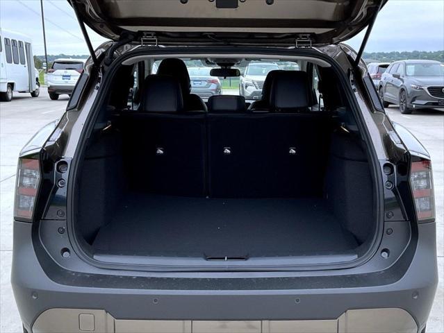 new 2025 Nissan Kicks car, priced at $29,708