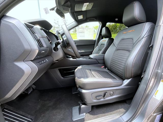 new 2025 Nissan Pathfinder car, priced at $45,129