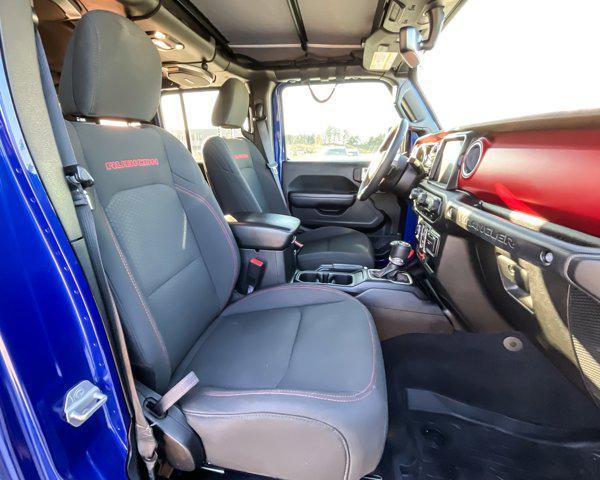 used 2019 Jeep Wrangler Unlimited car, priced at $34,996