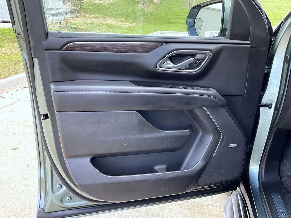 used 2024 Chevrolet Tahoe car, priced at $52,924