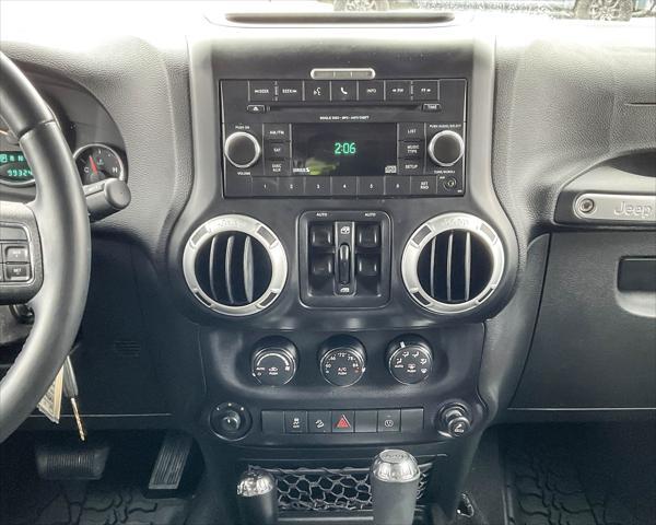 used 2014 Jeep Wrangler Unlimited car, priced at $20,306