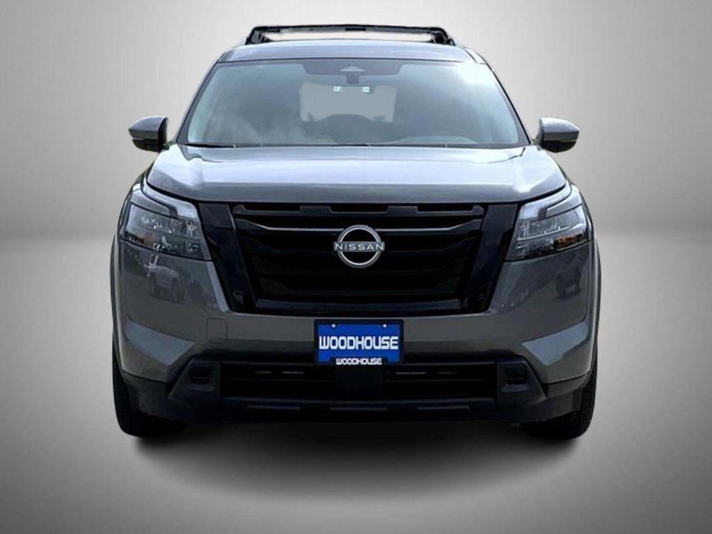 new 2025 Nissan Pathfinder car, priced at $37,204