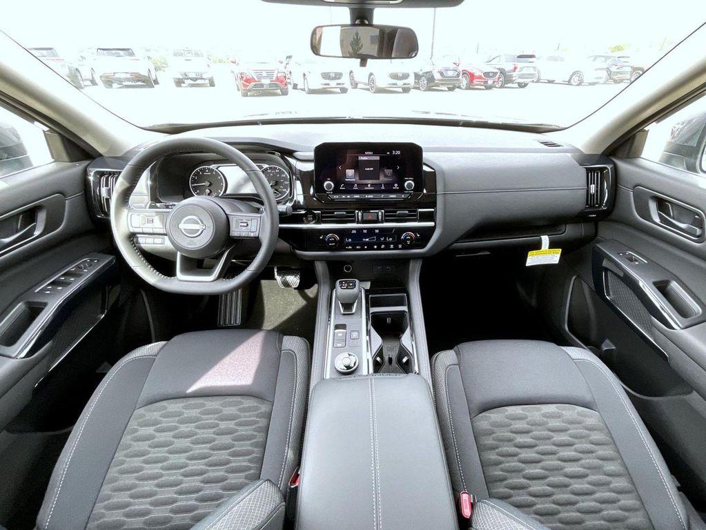new 2025 Nissan Pathfinder car, priced at $37,204