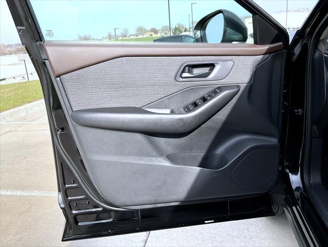 used 2023 Nissan Rogue car, priced at $23,403